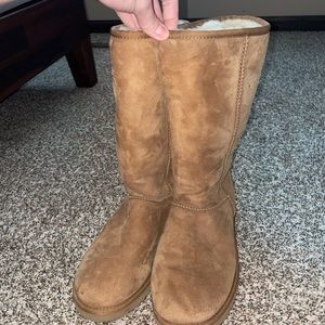 Ugg Australia tall chestnut boots size 8